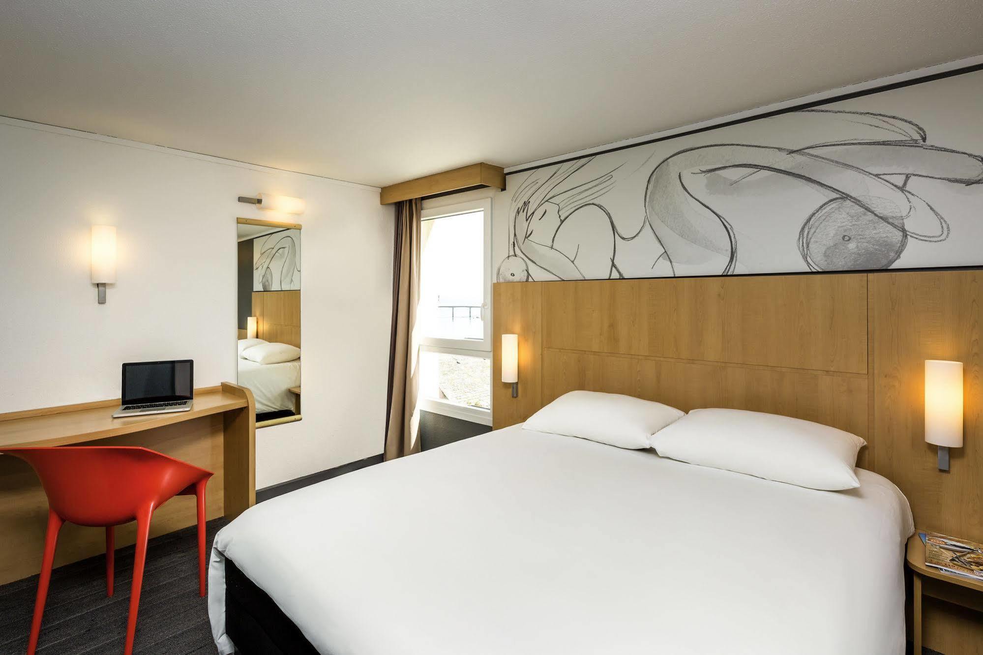 Hotel ibis Roscoff Exterior foto